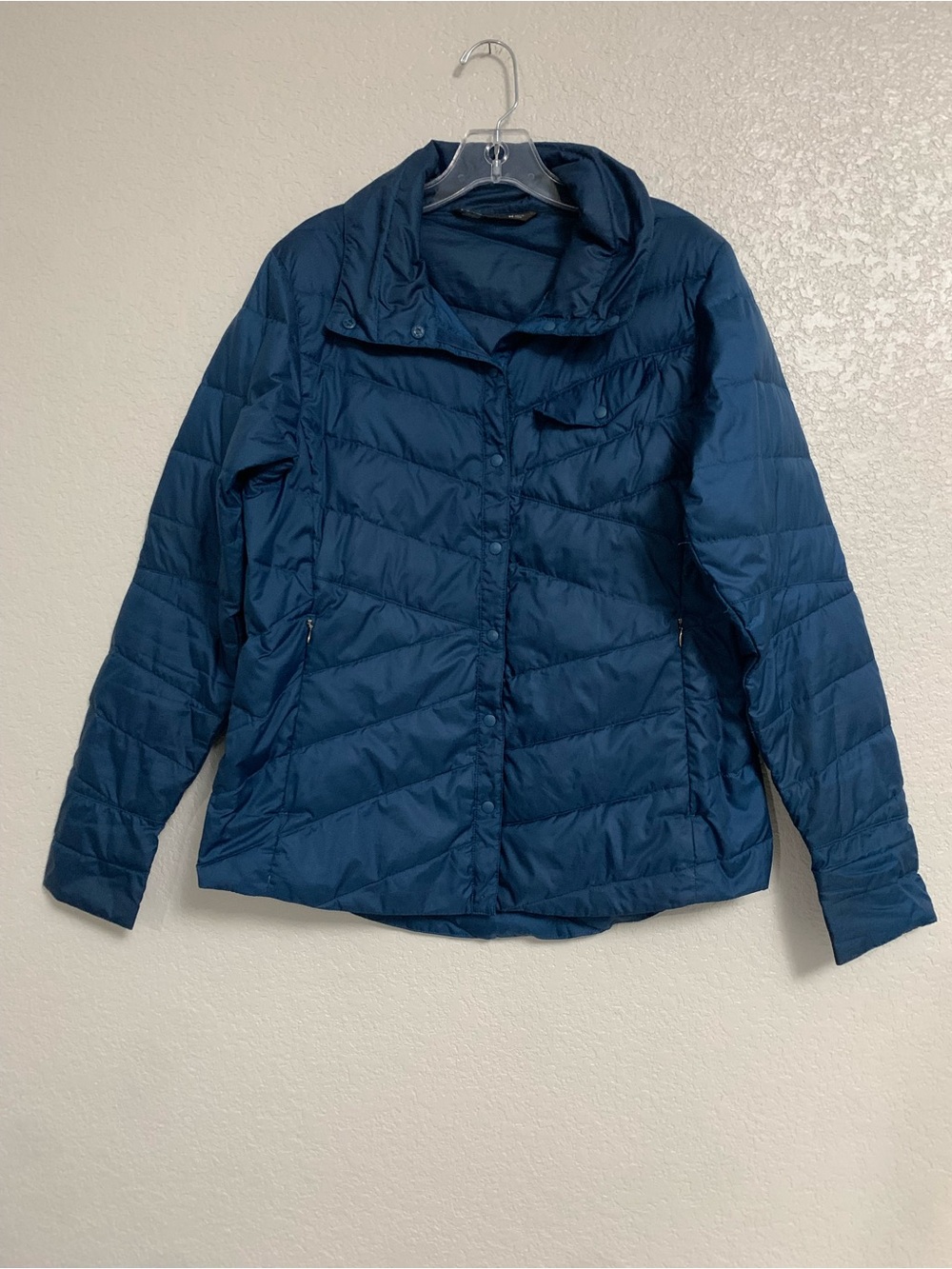 Nau Down Shirt Jacket Shacket Womens Quilted Puffer Lightweight Outdoor Gorpcore